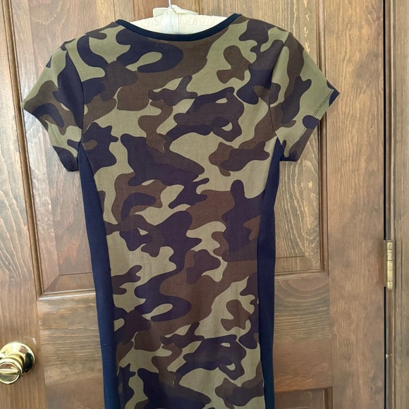 Guess mini dress - Picture 12 of 13